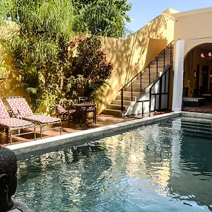 Bed and breakfast Ochenta Y Dos Bed&breakfast&spa